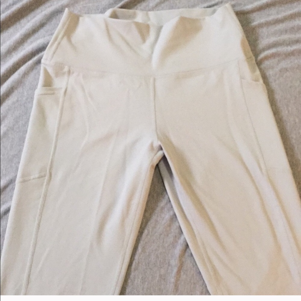 Buff bunny Luna leggings